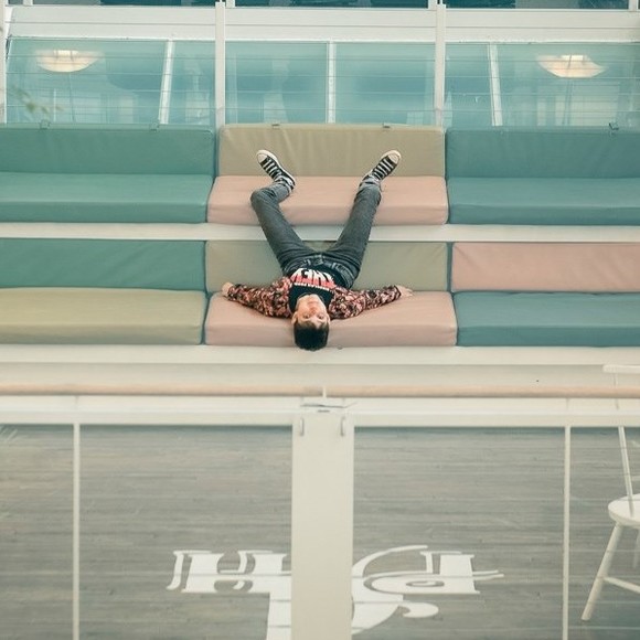 Meet your Posher, Beck - Picture 1 of 3